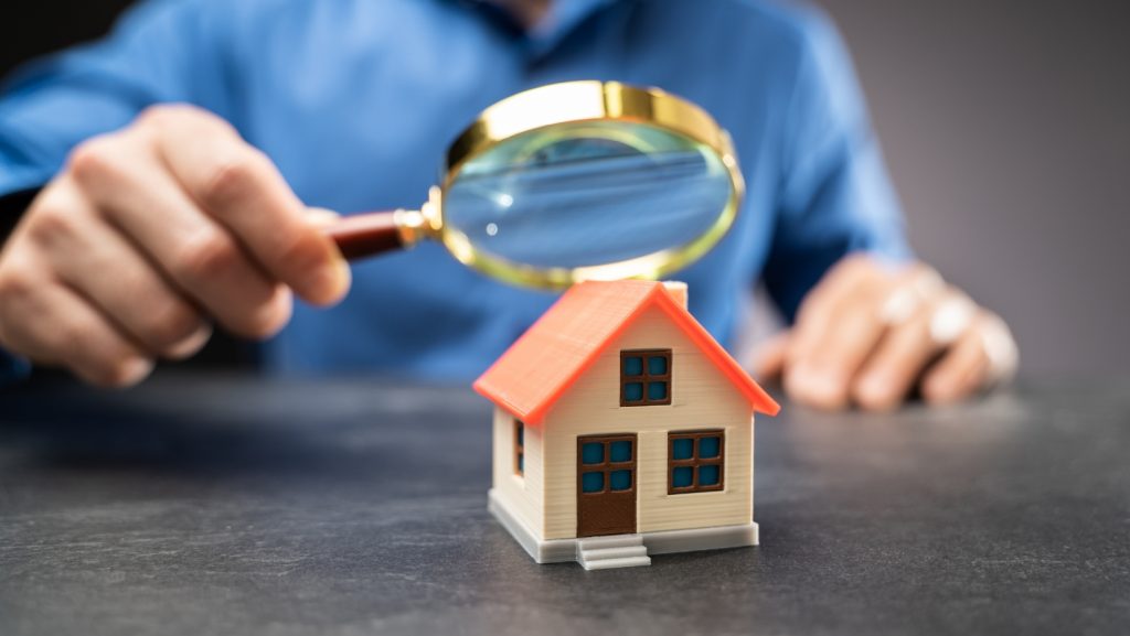 Home inspection on a Saskatoon home before removing a condition of sale